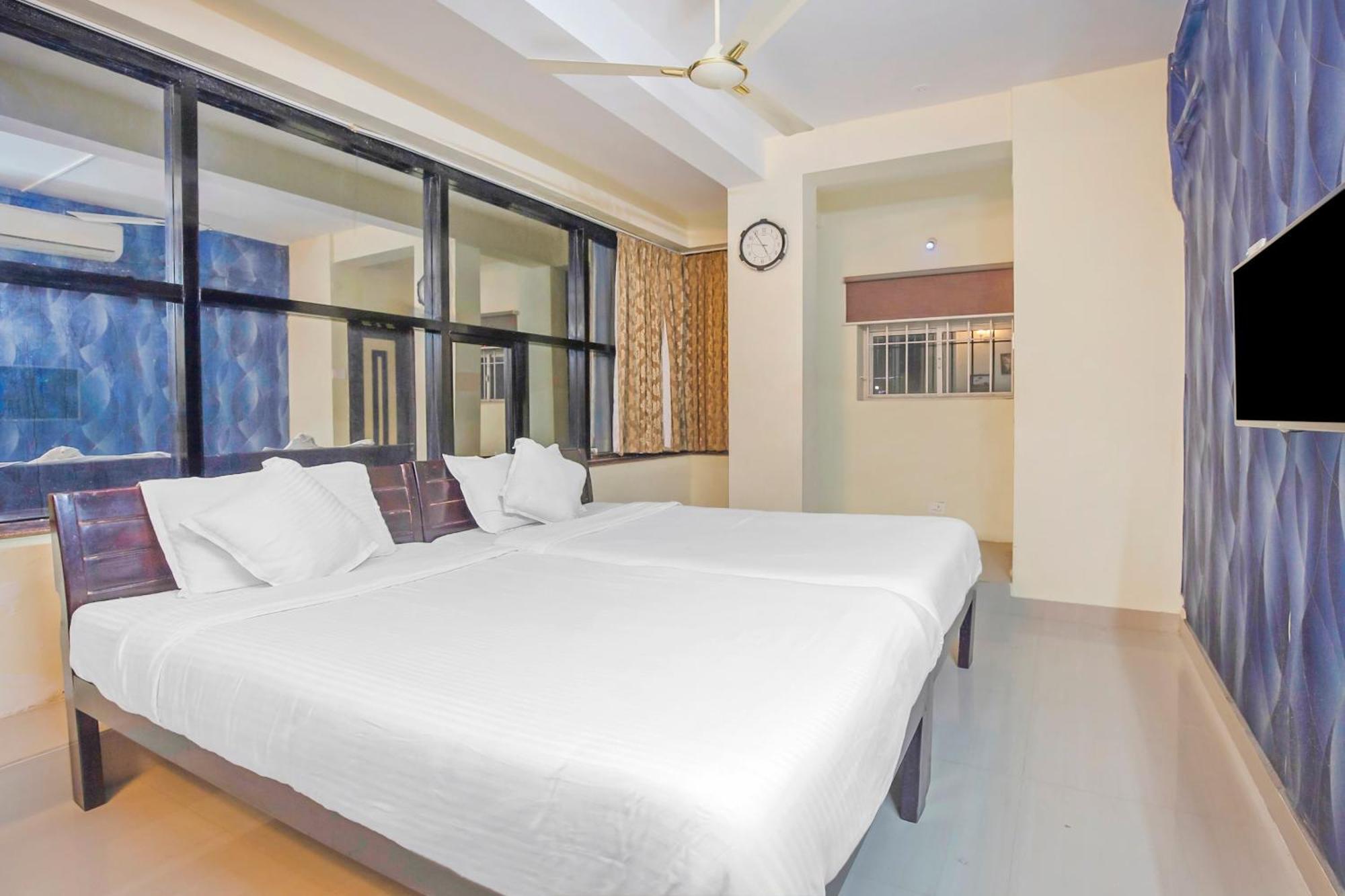 Super Hotel O Kelambakkam Luaran gambar